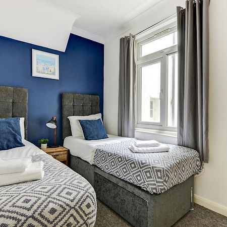 2 Bedroom Apartment - Queens Square Flat 1 Hove Extérieur photo
